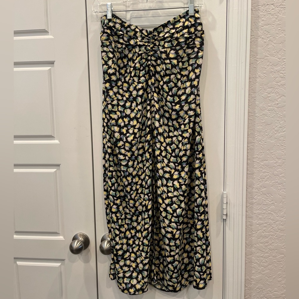 MNG Woman’s Multicolor Floral Midi Skirt
Preloved Size:Small